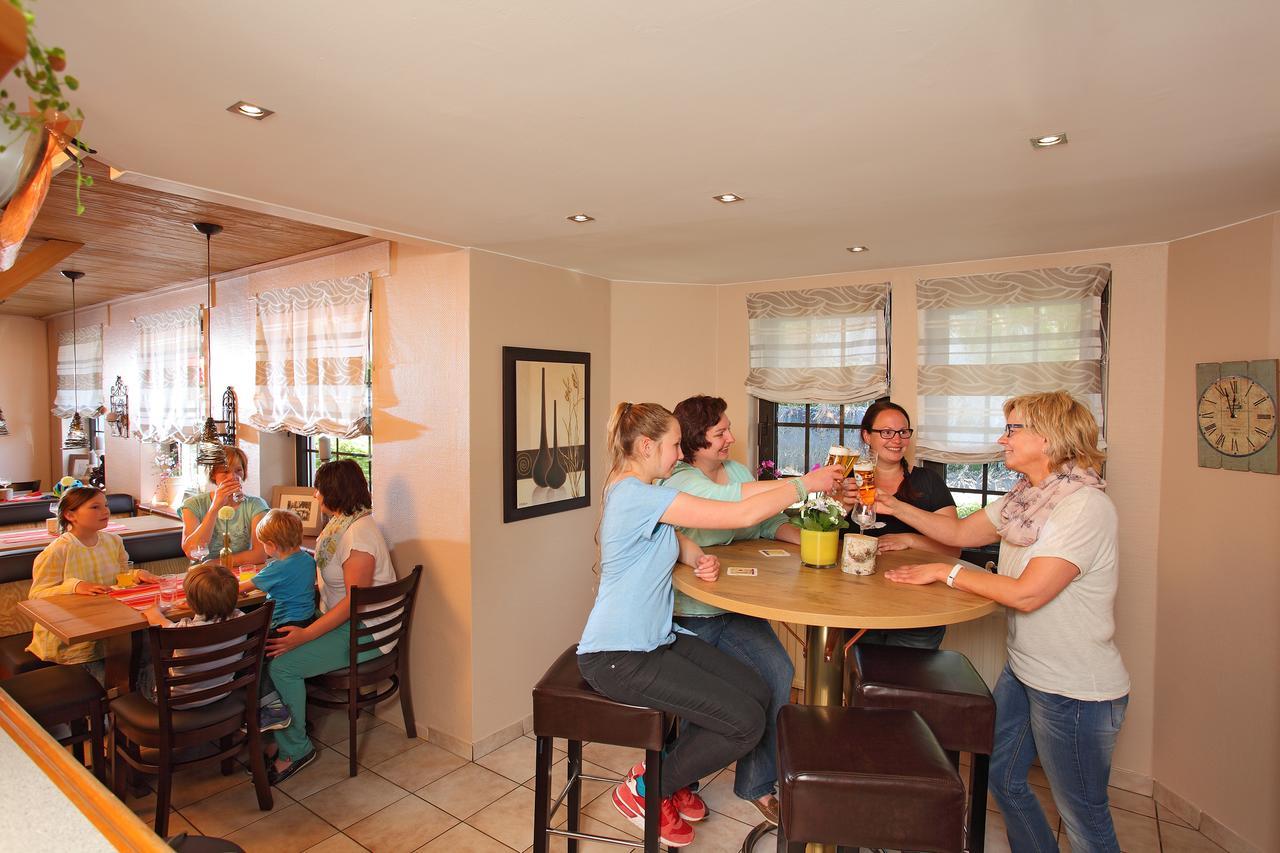 Gasthaus Mester Oedingen Ngoại thất bức ảnh